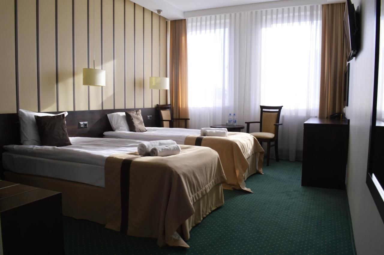 Отель Hotel Maraton Быдгощ-18
